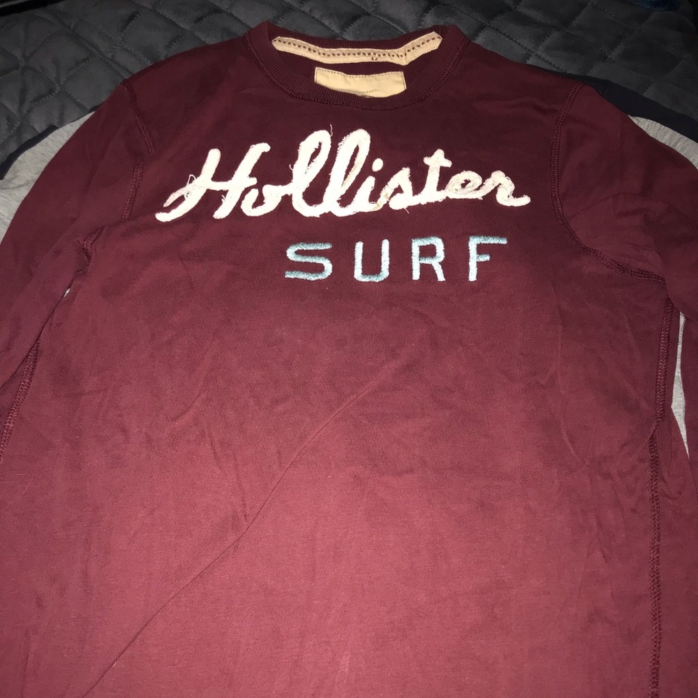 Men’s hollister shirt